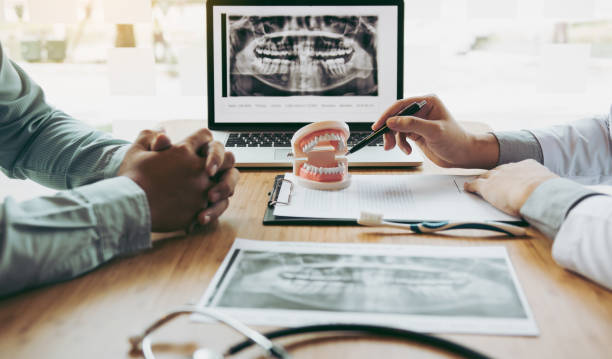 Best Cracked Tooth Emergency Dentist  in Llano Grande, TX